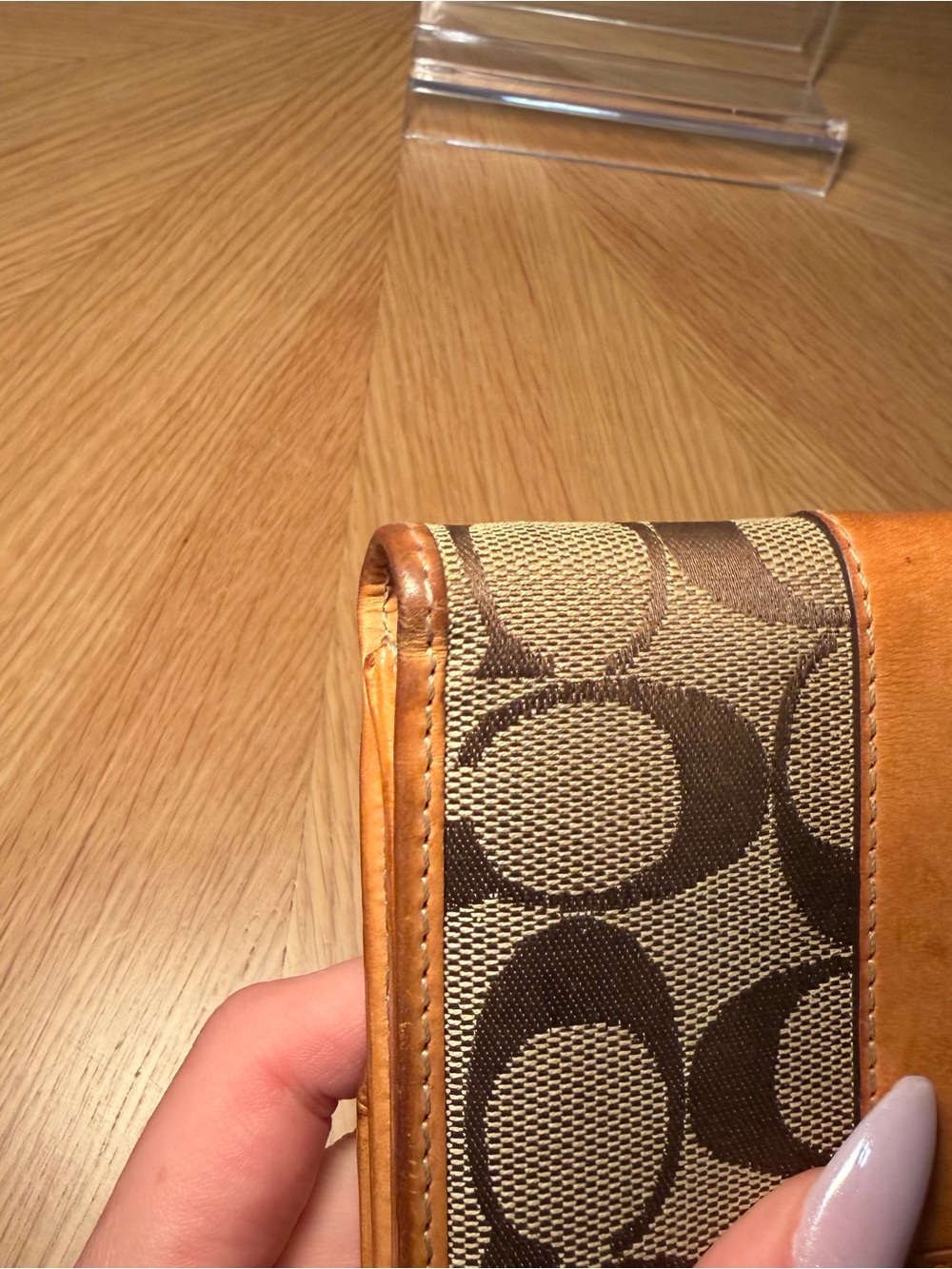 Coach Vachetta Leather Signature Canvas Trifold Wallet - Picture 12 of 16